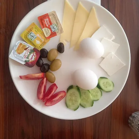 Fatih Yurt Hotel *
